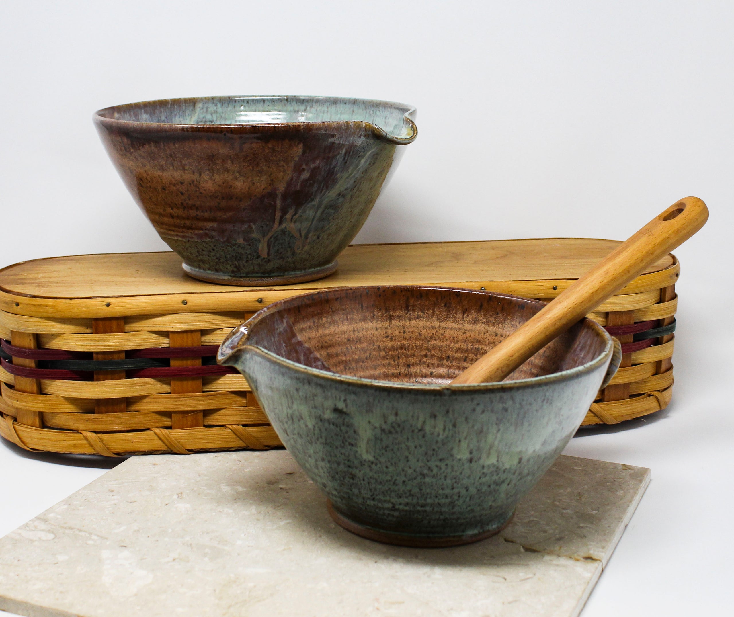 Handthrown Mixing Bowl, Large — etúHOME